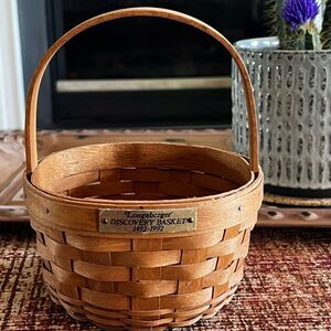 Longaberger 1992 Discovery Basket